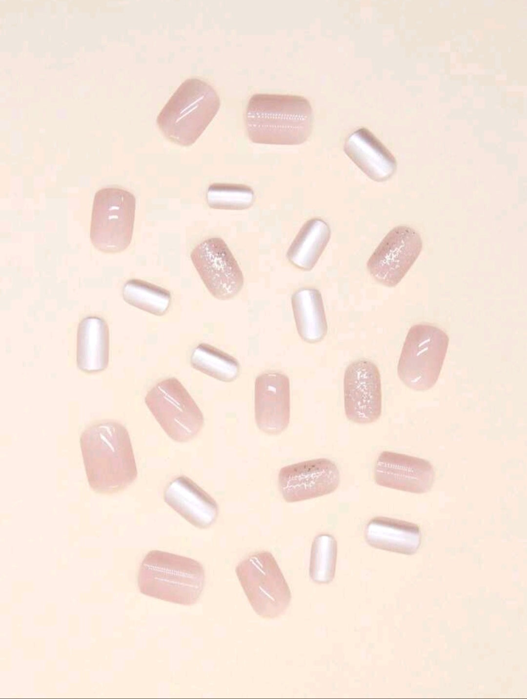 Roze glitter parelmoer nagels - FutureStoreNL