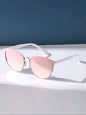 Retro Cat-Eye Zonnebril – Roze & Wit - FutureStoreNL